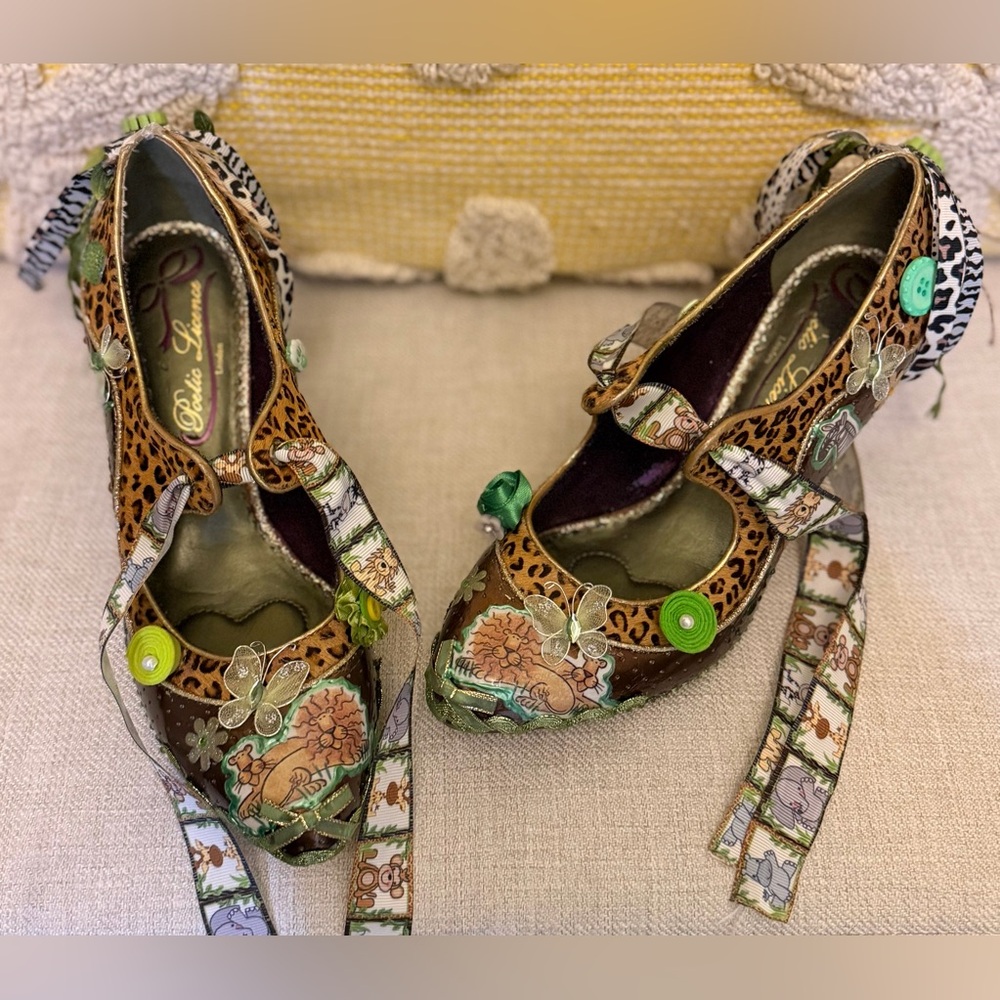 HandMade OOAK Mary Jane wedge statement heel in safari zoo jungle theme 8/39 - Picture 4 of 12